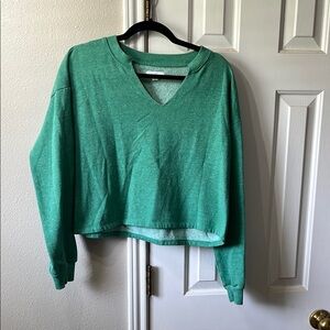Colsie Green Cropped Boxy Sweatshirt